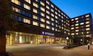 wyndham-philadelphia-historic-district-pennsylvania-exterior-night-view